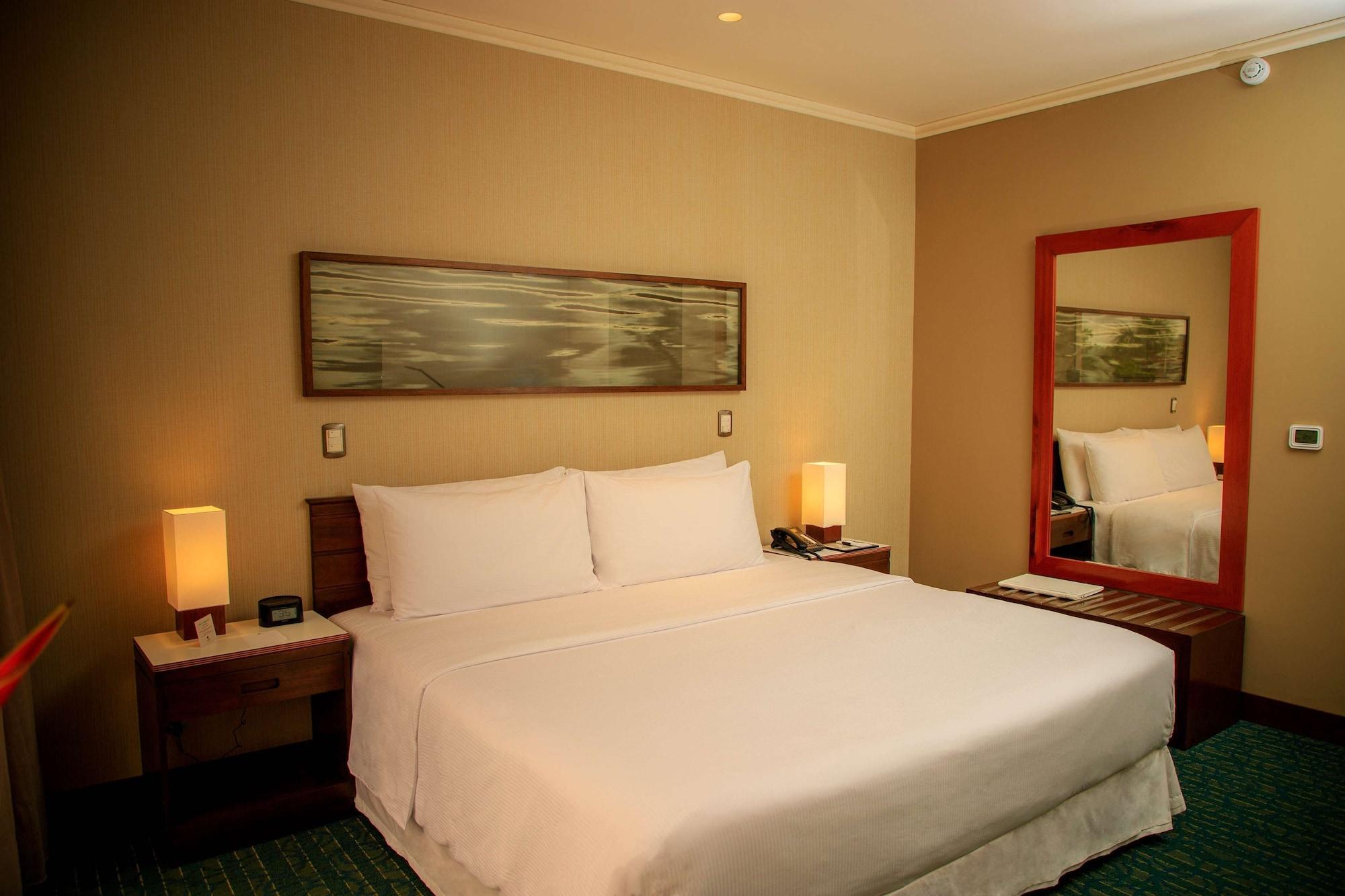 Doubletree By Hilton Iquitos Hotel Exterior photo